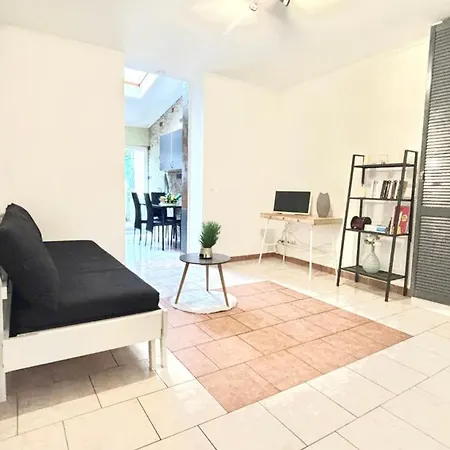 Appartement Un Cocon A Confort Et Jardin Prive Longwy